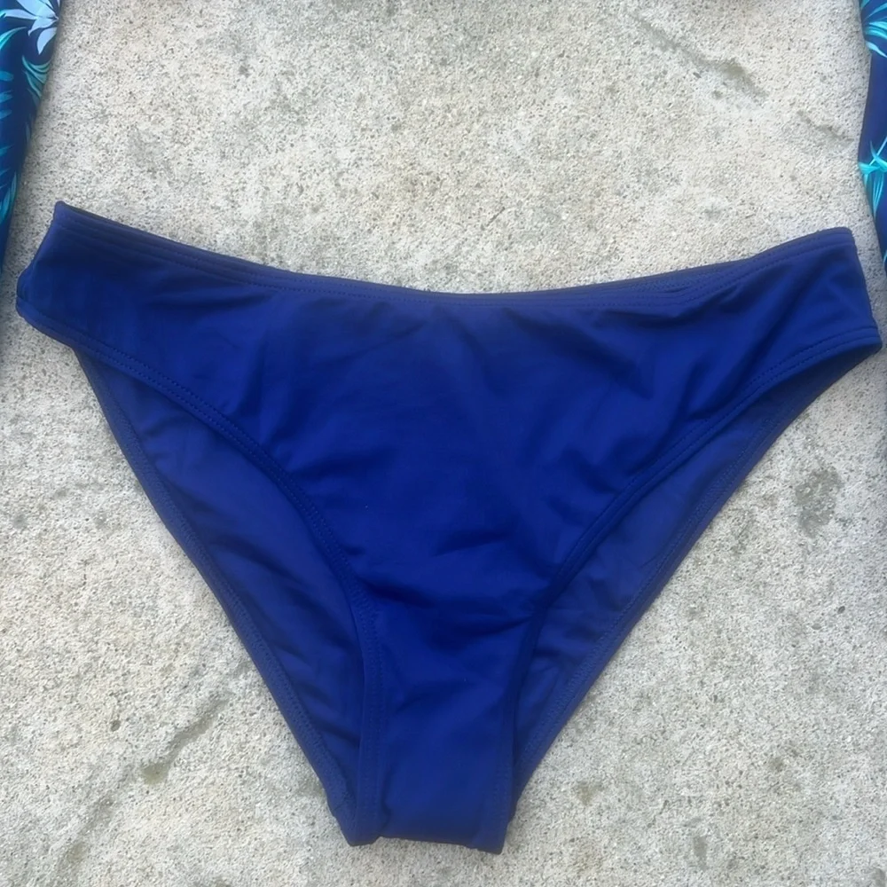 Cupshe Kaya Blue Tropical Crisscross Back Long Sleeve Bikini Women's Size NWT